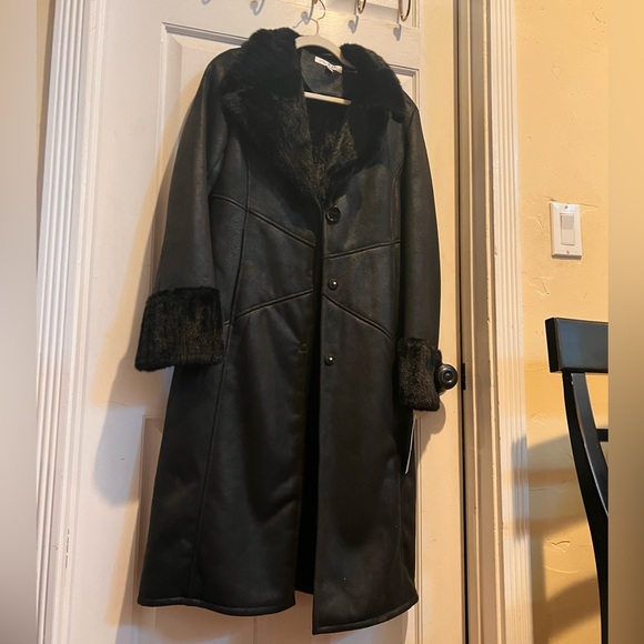 NWT $360 stylish Via spiga coat - Picture 8 of 9